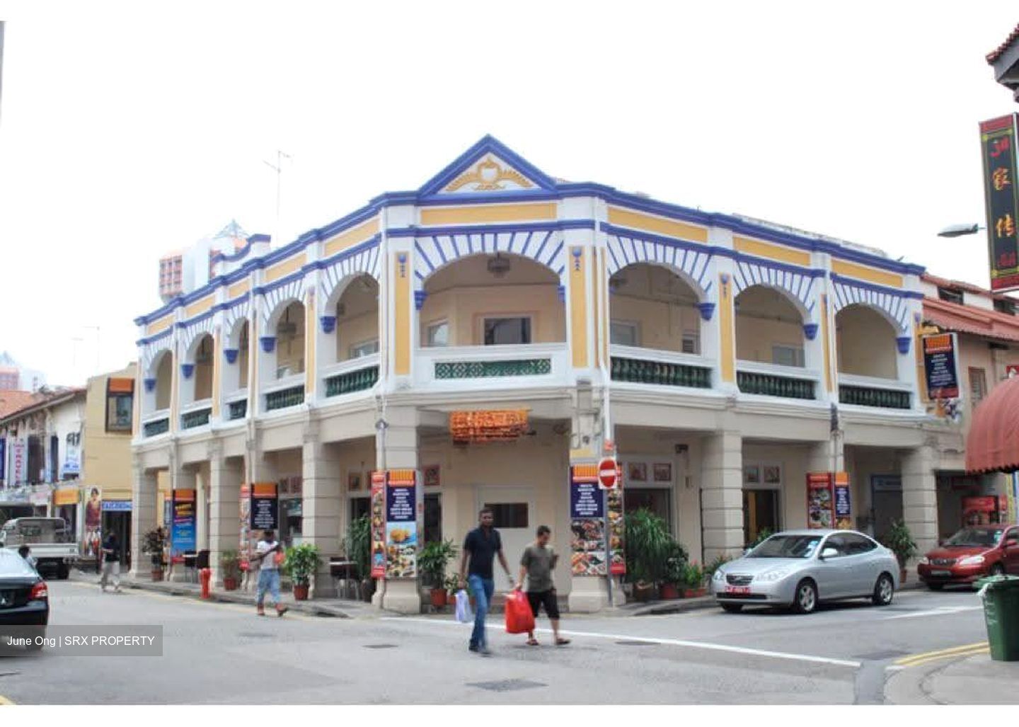 Dalhousie Lane (D8), Retail #584775591